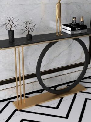 Beautiful Decoration Table